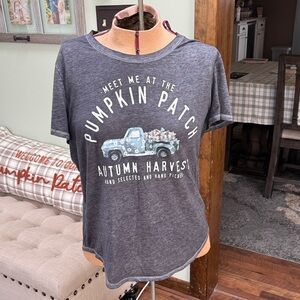 Maurices Gray Short Sleeve Tee with Pumpkin Patch Graphic